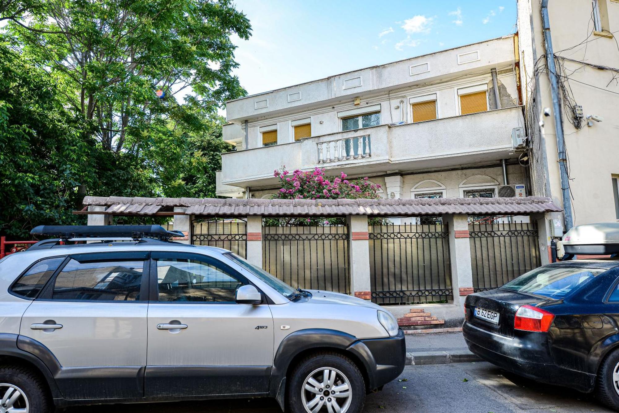 Residenza Di Carbasinni Bucharest Exterior photo